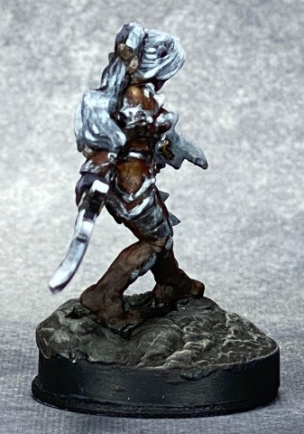 Rear view of 77420 Aundine, Dark Elf Warrior