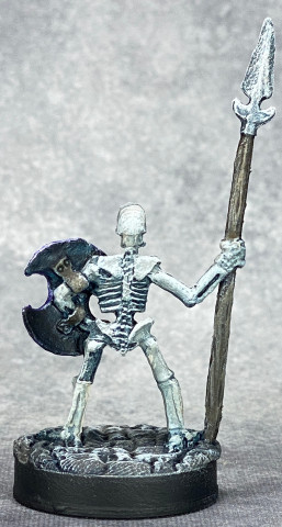 Skeletal Spearman with Drow Silver metals, front view