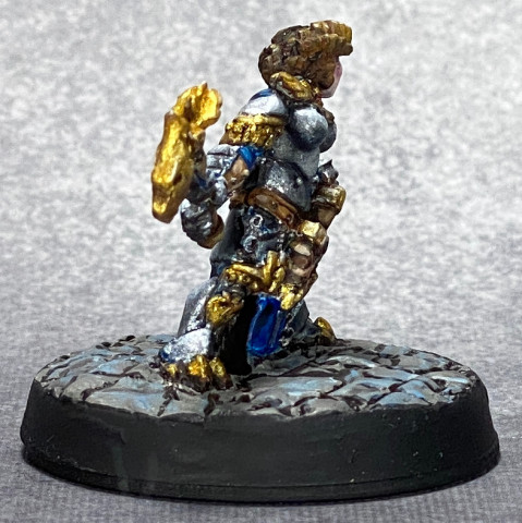 Rear view of Reaper 03413: Nalila, Dwarf Paladin