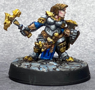 Right view of Reaper 03413: Nalila, Dwarf Paladin